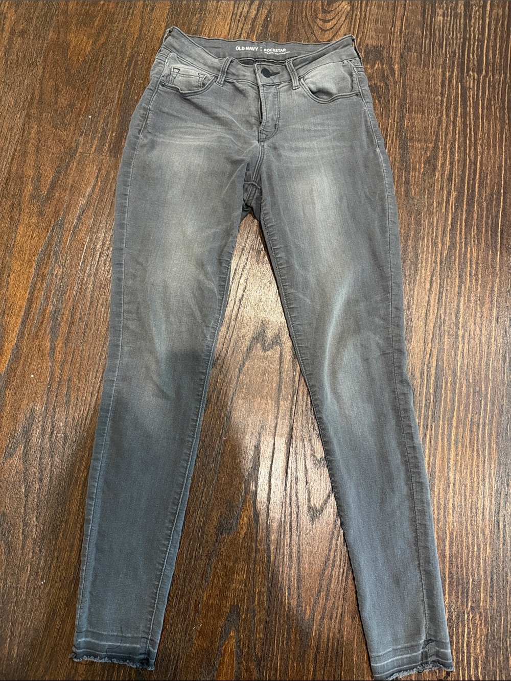 Old Navy Women's Skinny Jeans - Faded Gray Wash